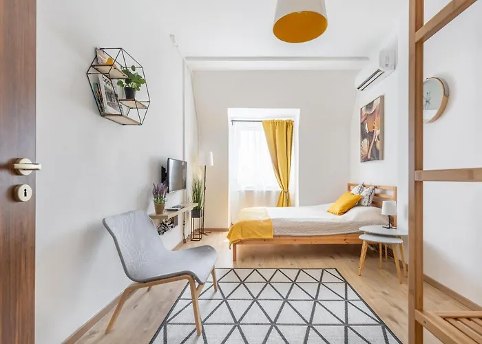 P34 Pannonia Apartment