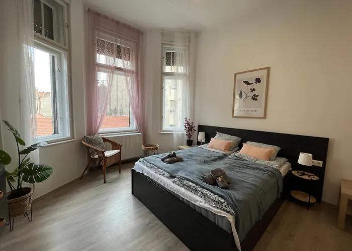 D58 Apartments In The City Center