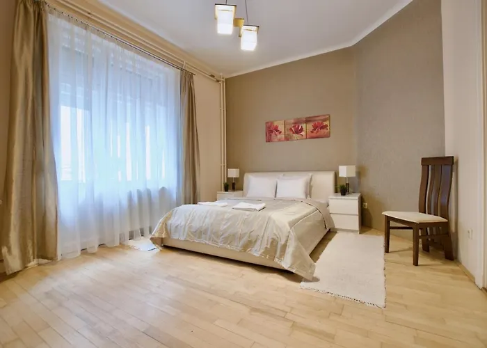 Standard Apartment By Hi5 - Dessewffy 2 Bedroom