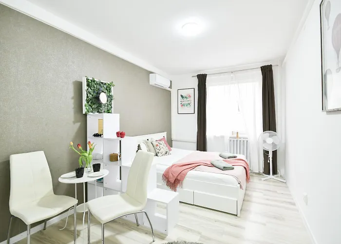 Zoli Lovely River Apartment By Nw