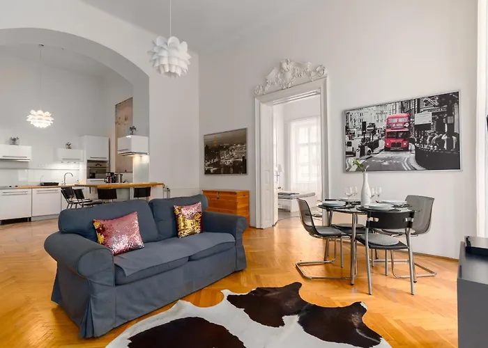 Broadway Apartment Downtown At The Opera