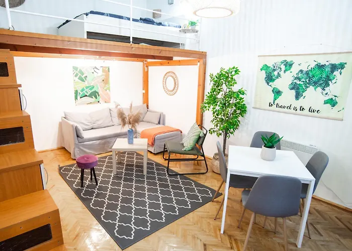 Lovely Apartment In Erzsebetvaros A57