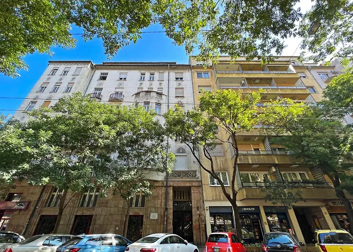 Danubegreen Bright Two Bedroom Apartment Near Margaret Island