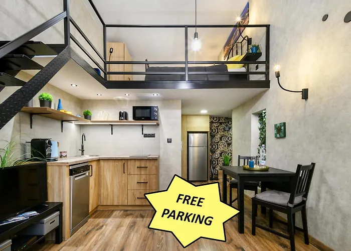 Luxury Apartment In The City Center With Parking