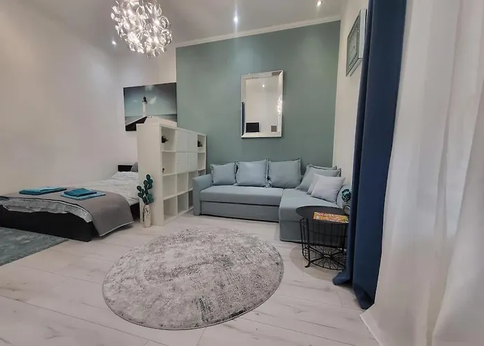 Castle Tunnel Apartment Buda