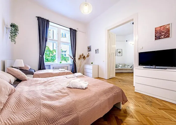 Sunny Apartment On The Buda Side