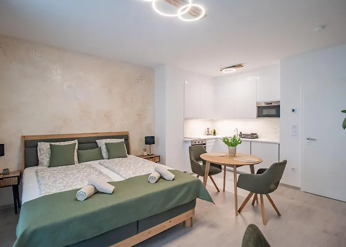 Japandi Studio Apartment, Free Parking