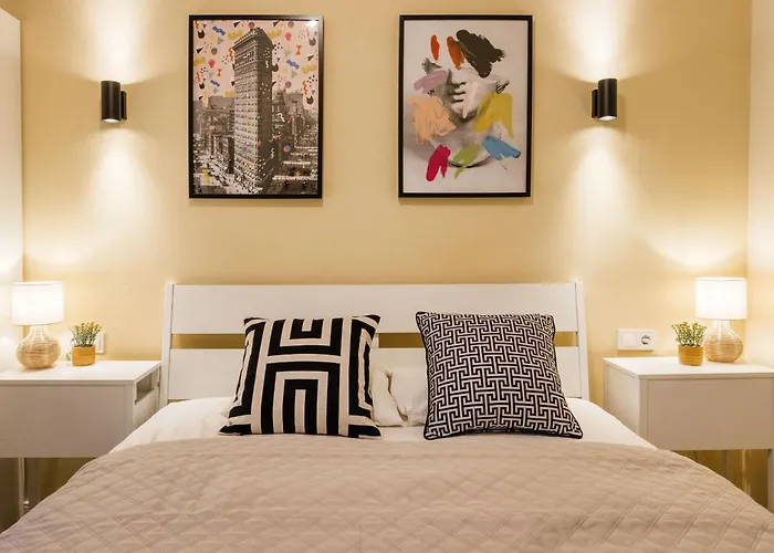 Experience City Nightlife From A Sleek Lavish Pad