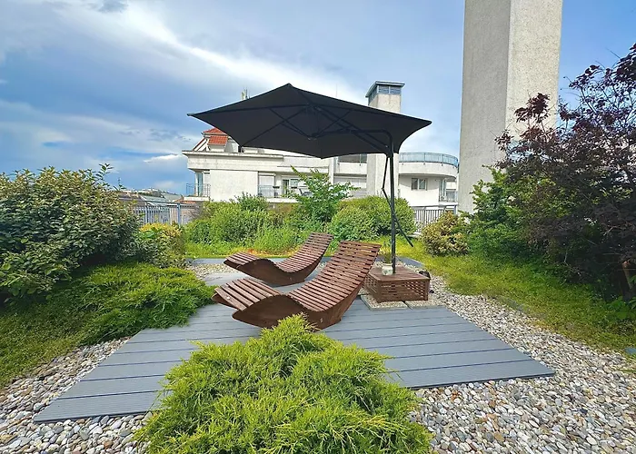 Private Rooftop Terrace - Sunny Retreat