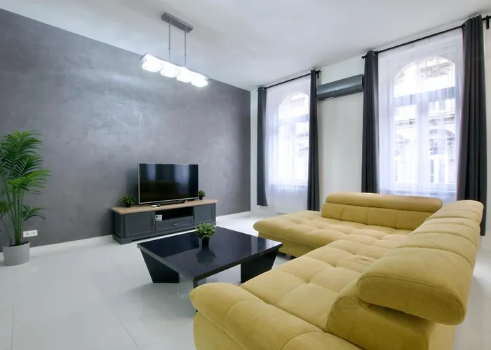 Premium Apartment By Hi5-Ditroi Apartment