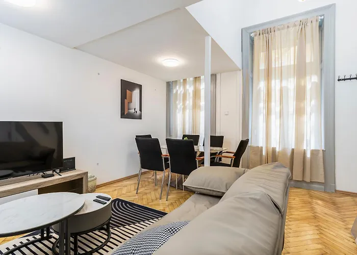 Venus Apartments - Westend Residence II