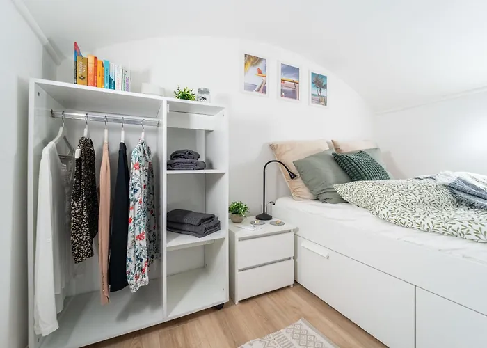 Kalvin Klein Apartment