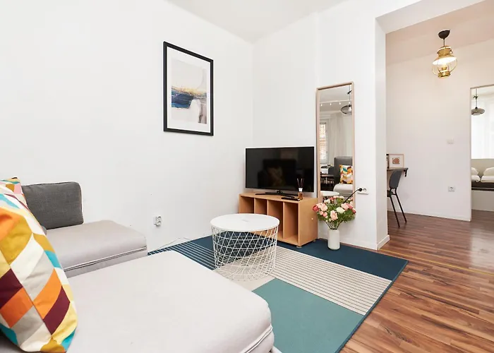 U Home Central Budapest