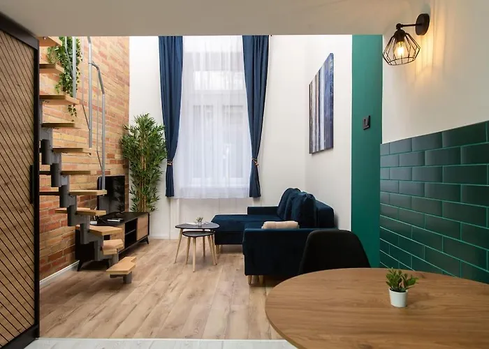 Budapest Serenity Suites - Blue