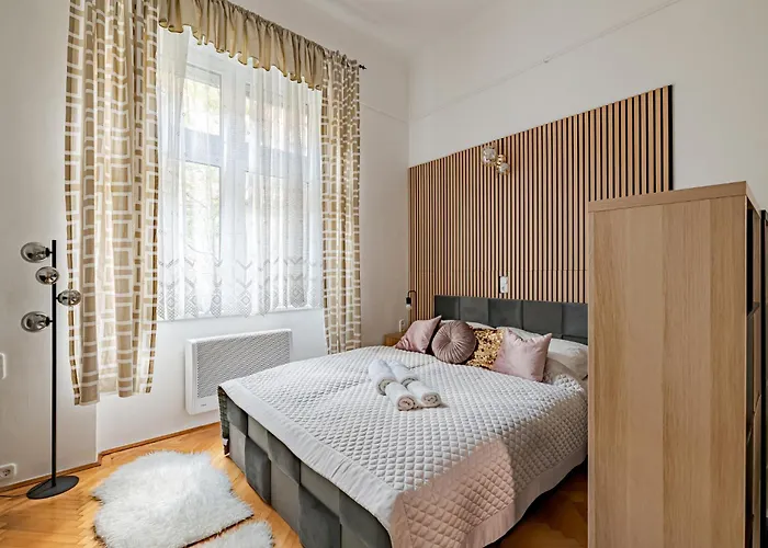 Raday Stylish Flat In The Heart Of Budapest