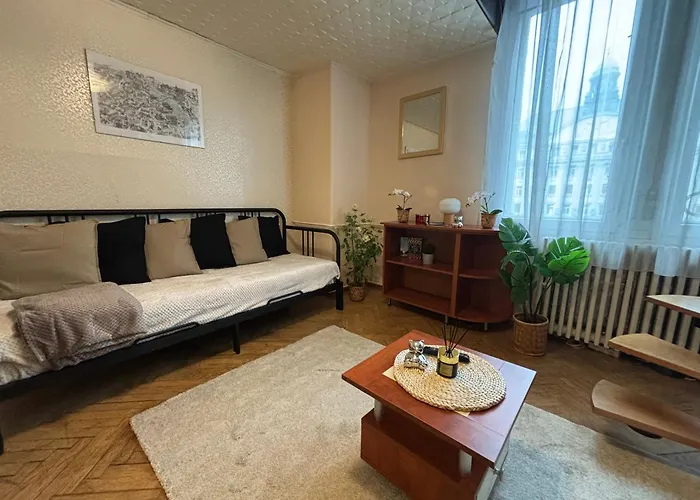 Cozy Panorama Apartment Next To The Fashion Street