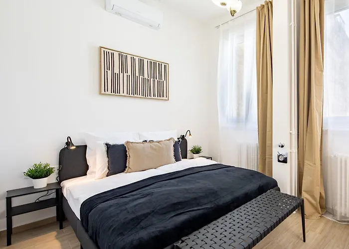 Central - Stylish New Studio - Ac