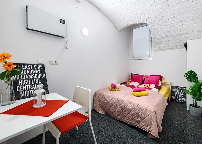 Muranyi 50 City Rooms