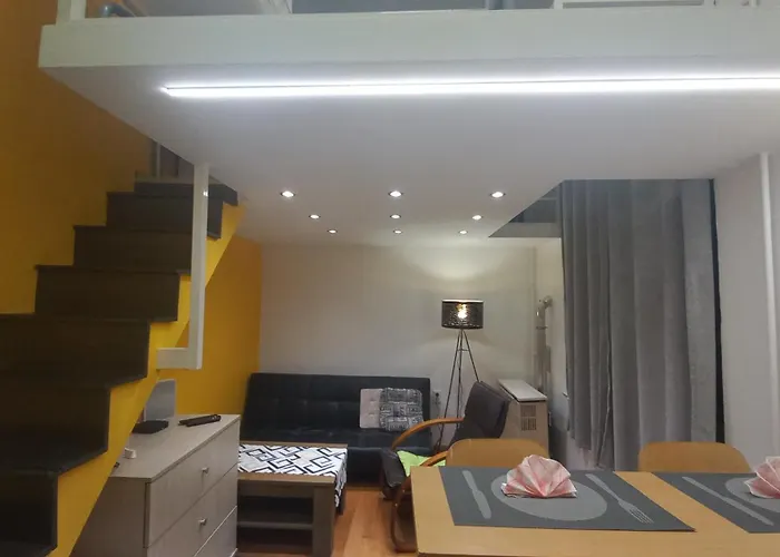 Goldapartment