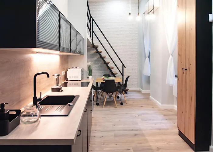 Royal Vintage Loft With 2 Bathrooms