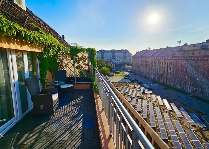 Dandar Family Residence Free Parking