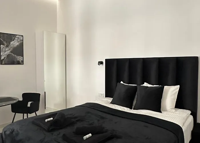 V21 Luxury Residence