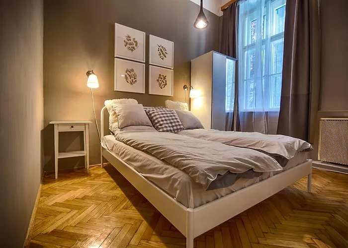 Logement Sous Le Chateau