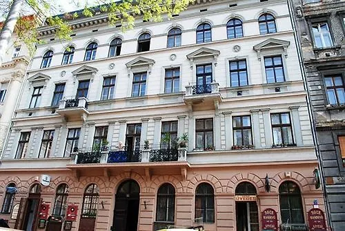 Silver Hotel Budapest City Center