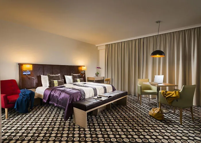 Bo33 Hotel Family & Suites