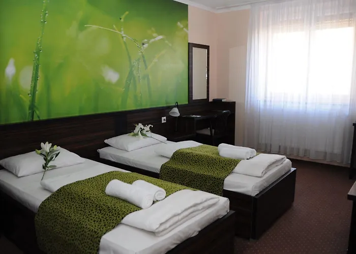 Green Hotel Budapest