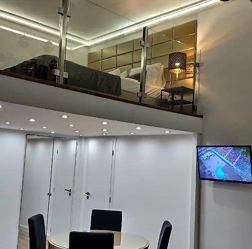 Planet Holiday Apartments