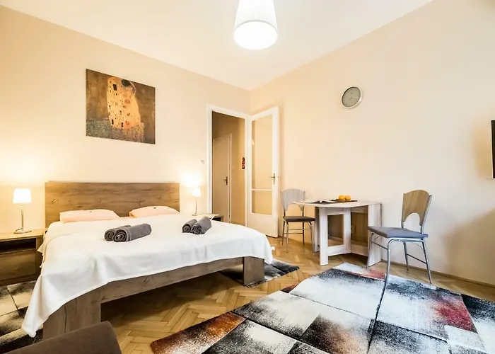 Bpr Orange Dream Apartment