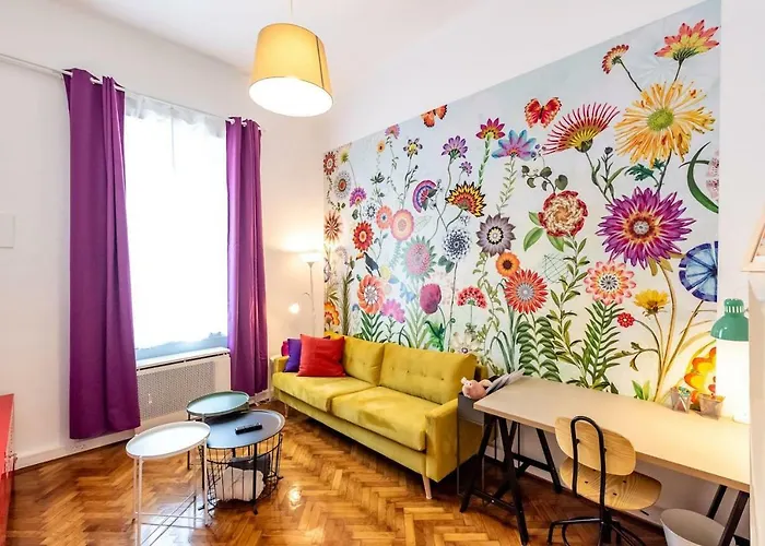 K5 - The Happy Home In The Nightlife Zone