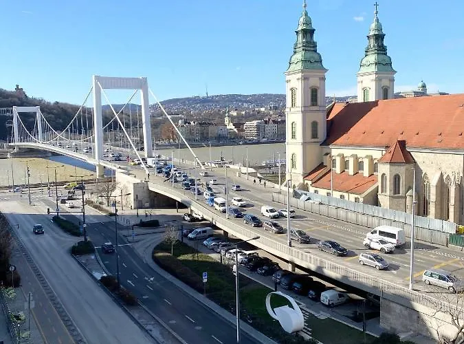 Danube Panorama Apartment