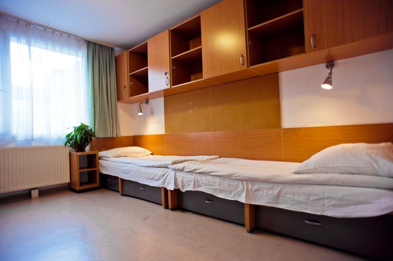 Hostal Corvin