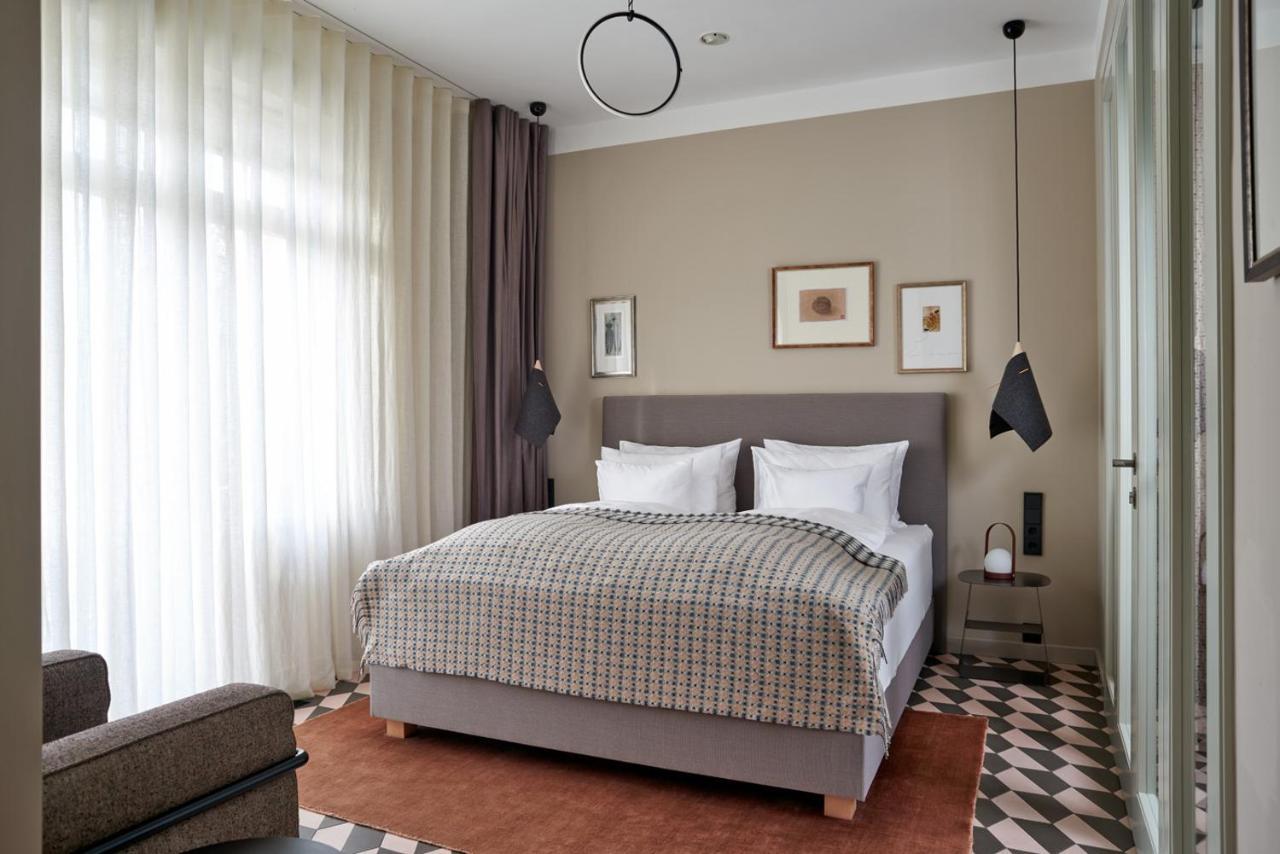 Bagatelle Gardenhouse