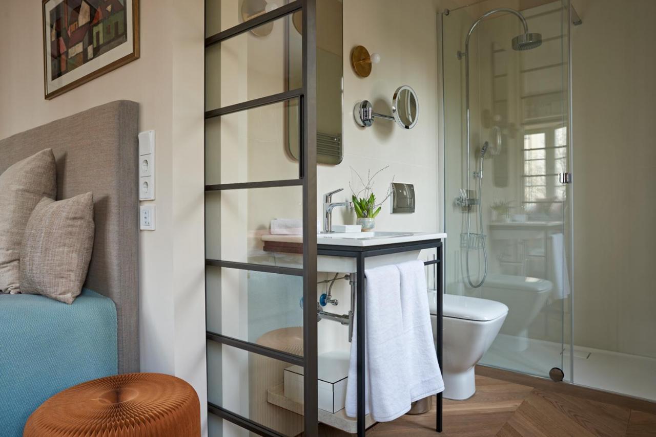 Bagatelle Gardenhouse *