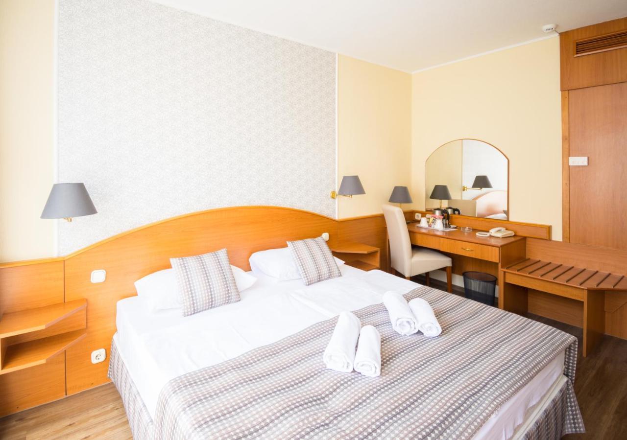 Orion Várkert Hotel 3*