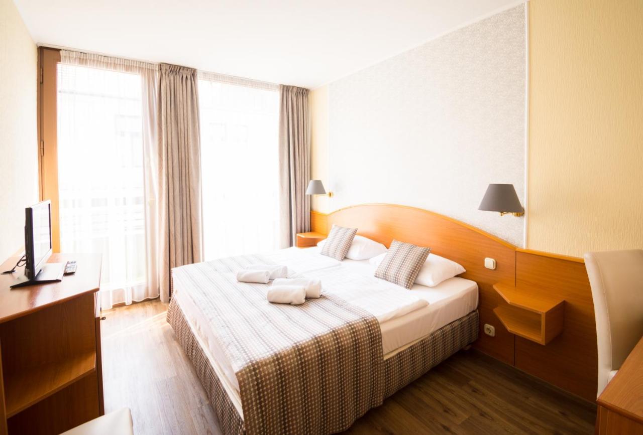 Hotel Orion Várkert 3*