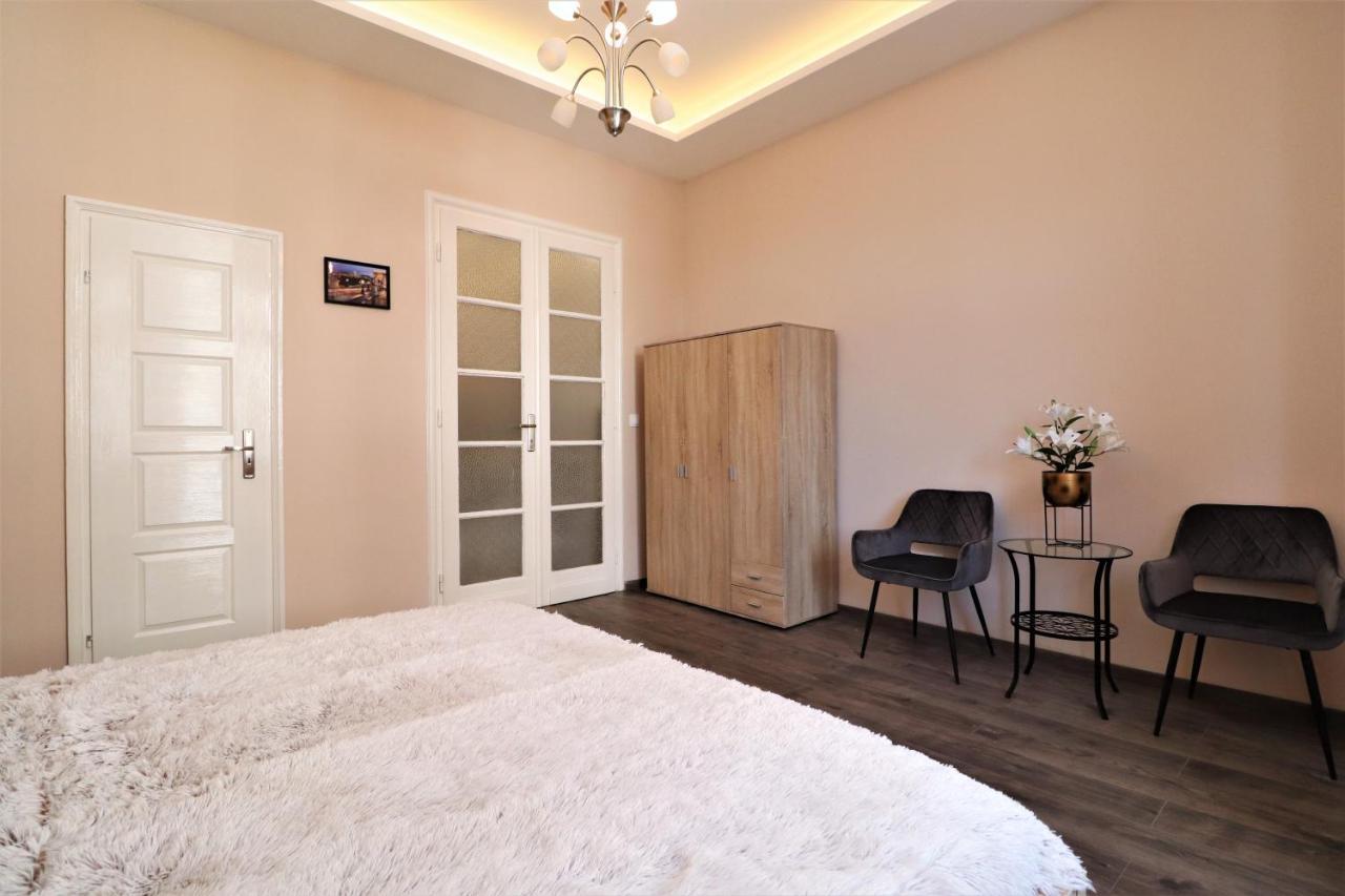 King Charles Residences *