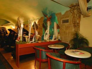 Swing Budapest
