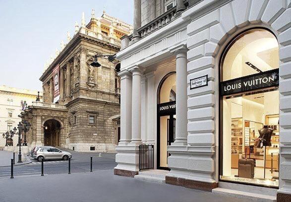 Jacuzzi Opera Budapest