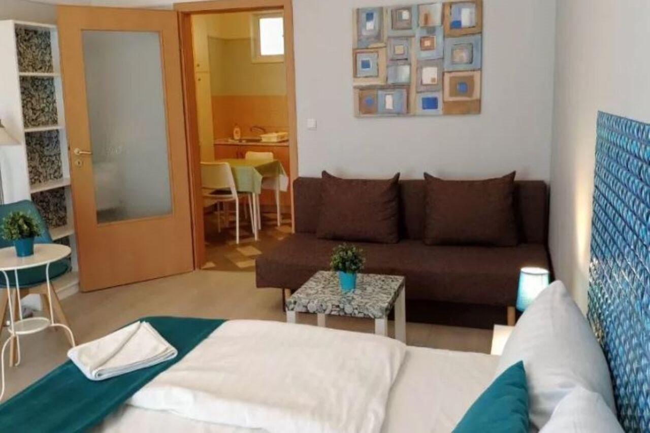 Akacfa Budapest