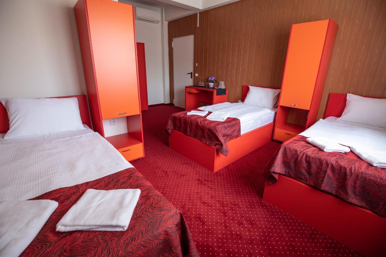 Hotel Nepliget *