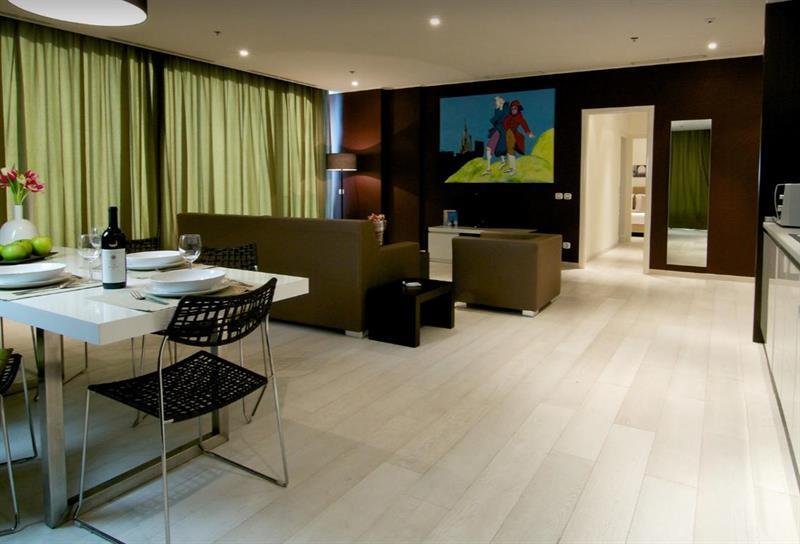 Nh Collection Center Hotel