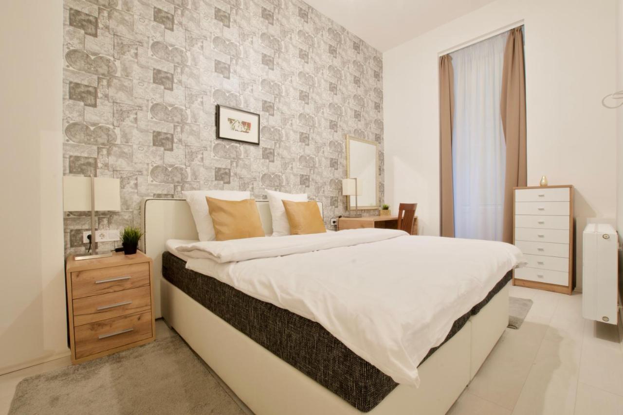 Premium By Hi5 - Elegant * Budapest