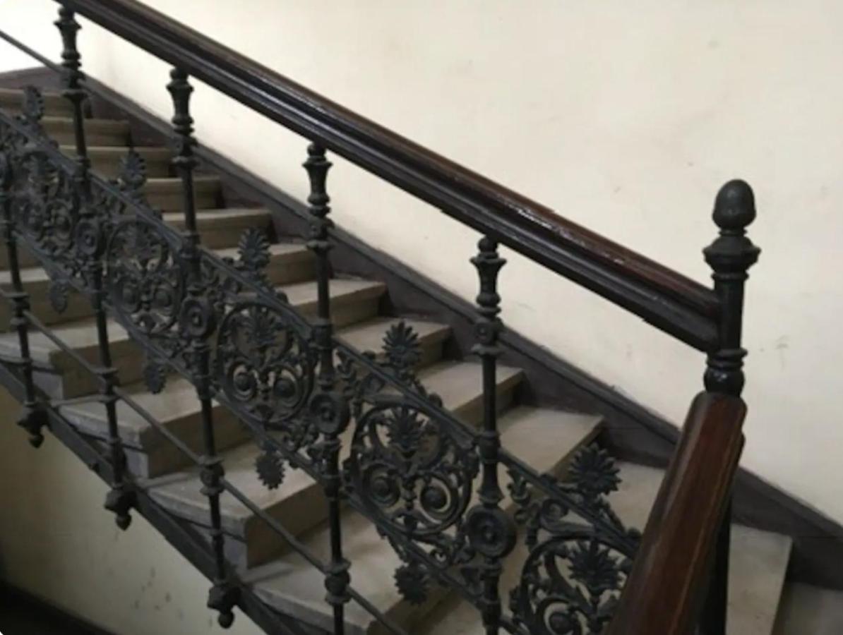 Award Winning Luxury Studio In The Heart Of In Historical Building Apartment *