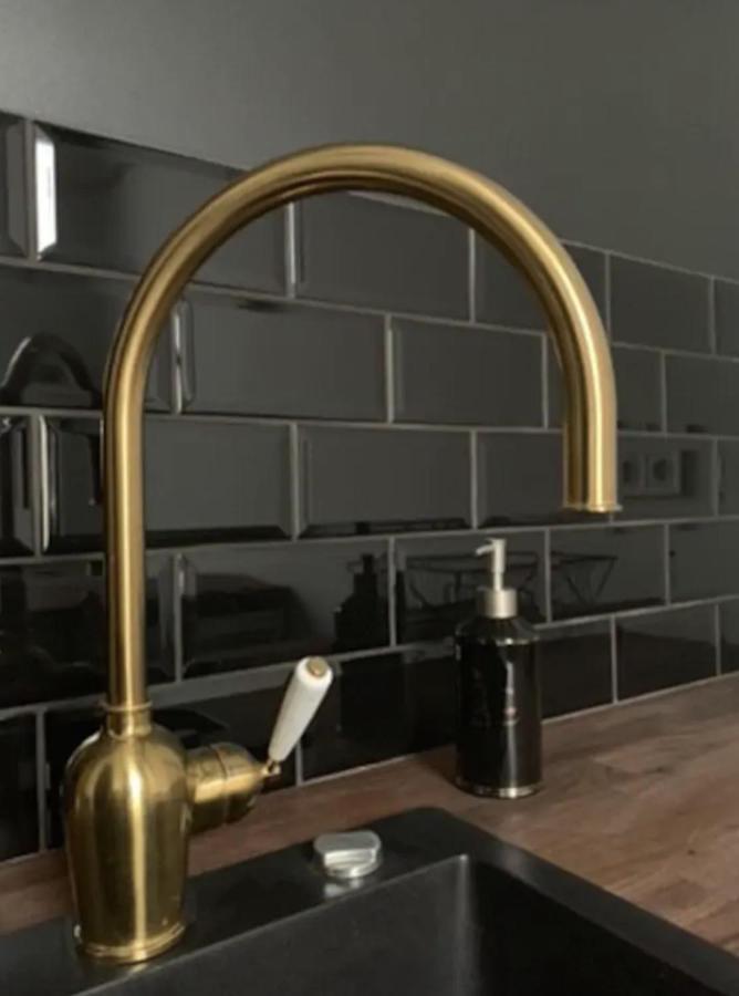 Award Winning Luxury Studio In The Heart Of In Historical Building Apartment