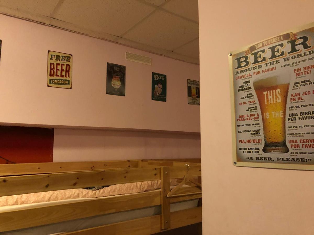 Appartamento Whole Basement Former Pub2 For Stag Do, Men's Cave *