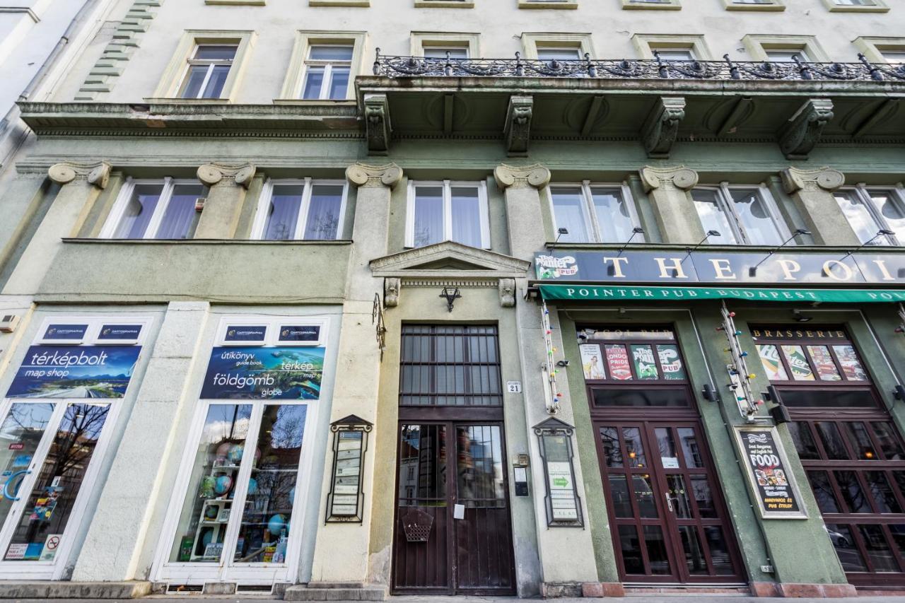 Bpr Kyanit Design With A/c Budapest